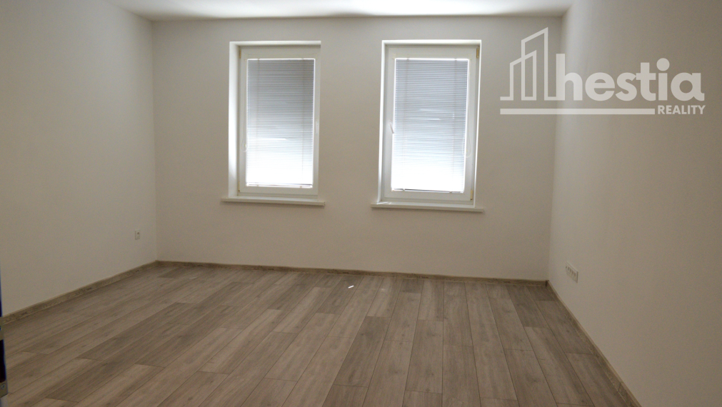 Domček s veľkým pozemkom 804 m² – miesto pre vaše plány
