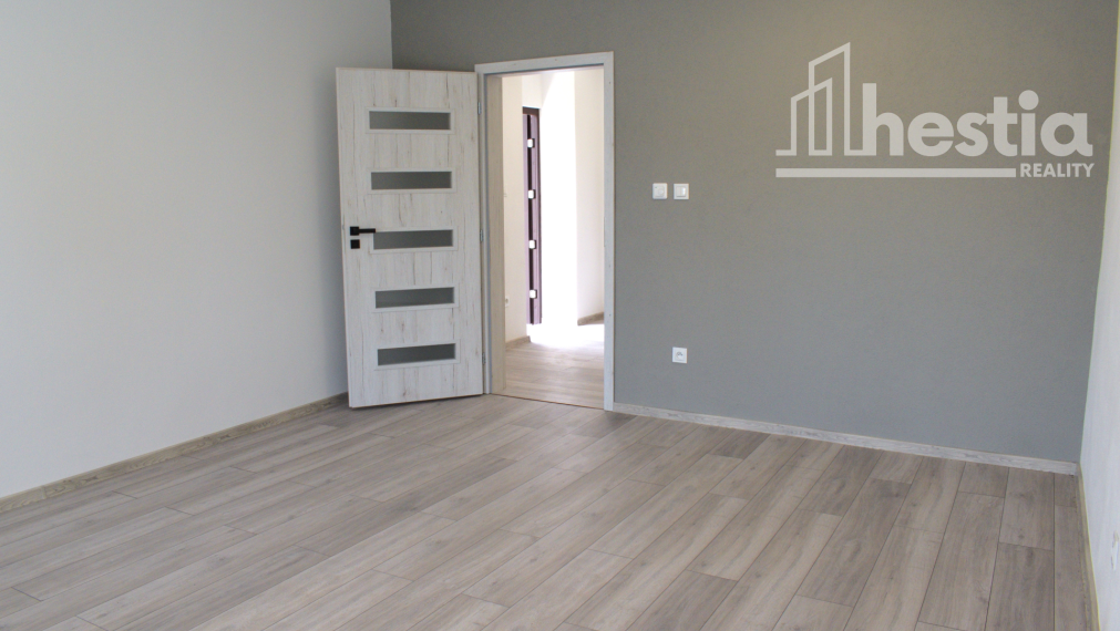 Domček s veľkým pozemkom 804 m² – miesto pre vaše plány