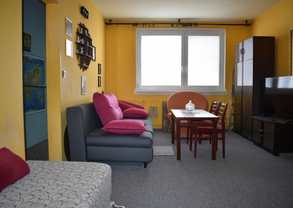 Predaj 2-izbového bytu vo Vrbovom