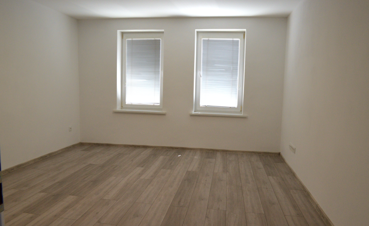 Domček s veľkým pozemkom 804 m² - fotografia 8
